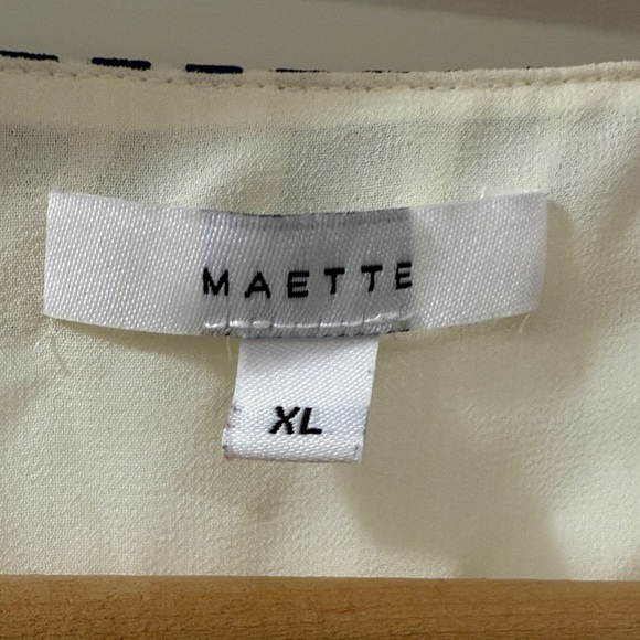 Embroidered Cream and Navy Women's Top - Picture 2 of 3